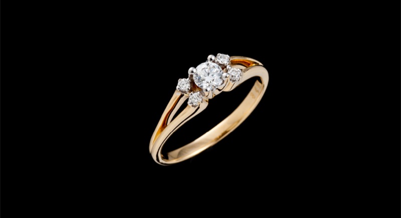 Diamond — A1338886626