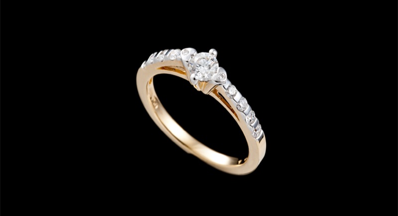Diamond — A1338886892