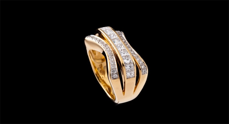 Diamond — A1340101933
